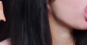 小萌 ASMR 舒服的舔耳口腔音