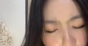 OnlyFans yumi 花样调教蜜桃翘臀