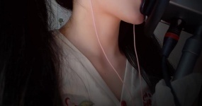 芝麻对辣 ASMR 湿柔的舔耳 贴脸亲亲 嘬手指-