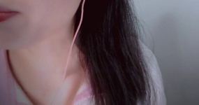 芝麻对辣 ASMR 弹舌略略略