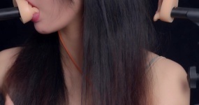小萌 ASMR 喘息 口腔音 舔耳 弹舌音