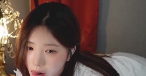 Yoonying ASMR 好大好白哟