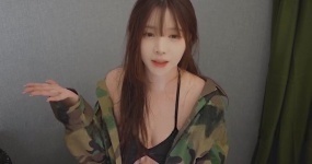 Yoonying 迷彩服