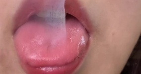 火花助眠 舔屏