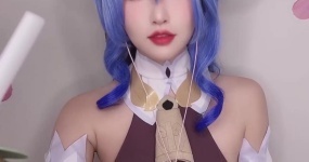 MissWarmJ cos甘雨哄睡