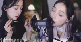 酥酥学姐 1月充电 姐妹服务略略略ts&直升机