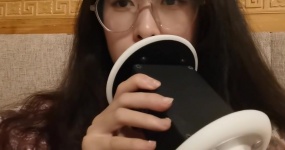 其实是椰子啦 哧溜亲亲