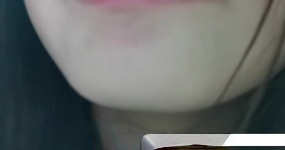皖皖该睡觉了 舔屏