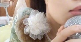 lia的晚安小屋 舔屏 舔物品