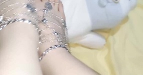 lia的晚安小屋 大哥分享 Blingbling的脚链 裸足