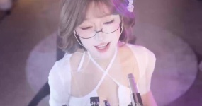 张爱玲 痴女的凌辱室
