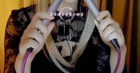 渔亦声 白发红唇御姐👄弹舌含🎙麦