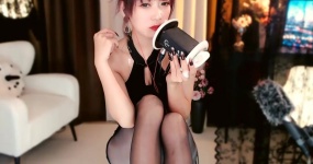 圈圈 黑丝娇妻的酥软耳语