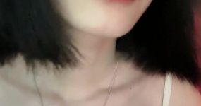 nana困薯 远距离舔