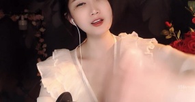 小太阳贼大 勾引刚下班的哥哥