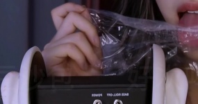 豆沙包好次吗 舔保鲜膜
