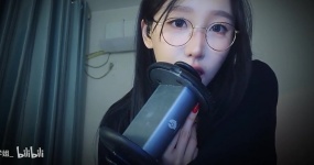酥酥学姐  和女导员的宿舍告白