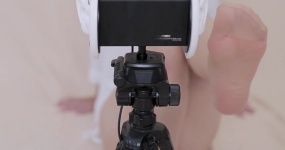 晓mi V2 肉丝足摩擦