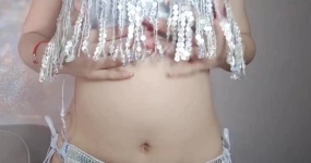 菜菜cyl不好吃 流苏套装内衣抓挠