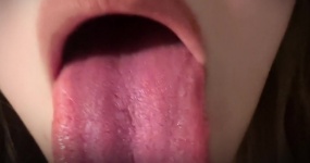 小灿助眠 1.1姐姐教学舔屏