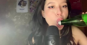 lezzybunny 口瓶子