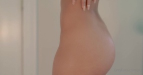 puffin Ass Tits and Pussy Oil Massage