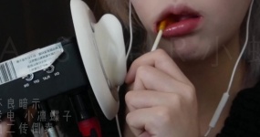 小凛蝶子 视觉向棒棒糖我吃吃吃