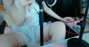 绮夏 2025-08 5