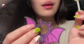 kc好想睡觉 棒棒糖