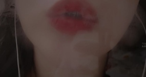 yeonchu 亚克力板 Kiss