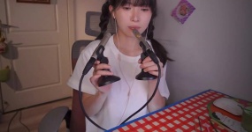 芝麻对辣 2025-12