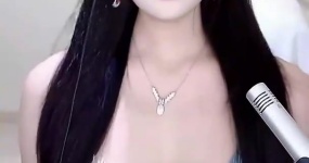 桃儿 小白兔蹦蹦蹦