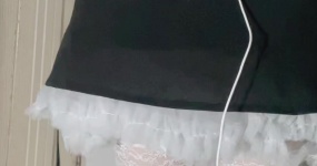 芒川不是荒   女仆➕吊带白丝