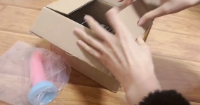 婉儿别闹首次开箱：享受黑暗中的荧光玩具